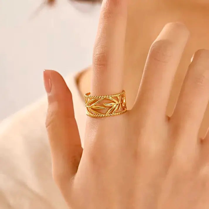 Wide Floral Art Nouveau 14k Solid Gold Statement Ring – Lightweight Vine & Leaf Design Charmora By Rohi