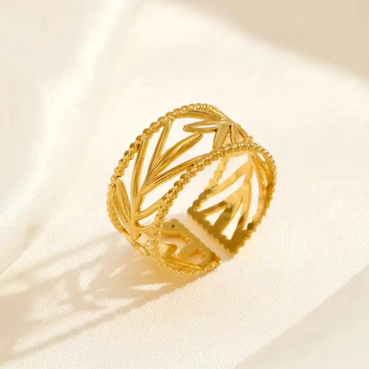 Wide Floral Art Nouveau 14k Solid Gold Statement Ring – Lightweight Vine & Leaf Design Charmora By Rohi