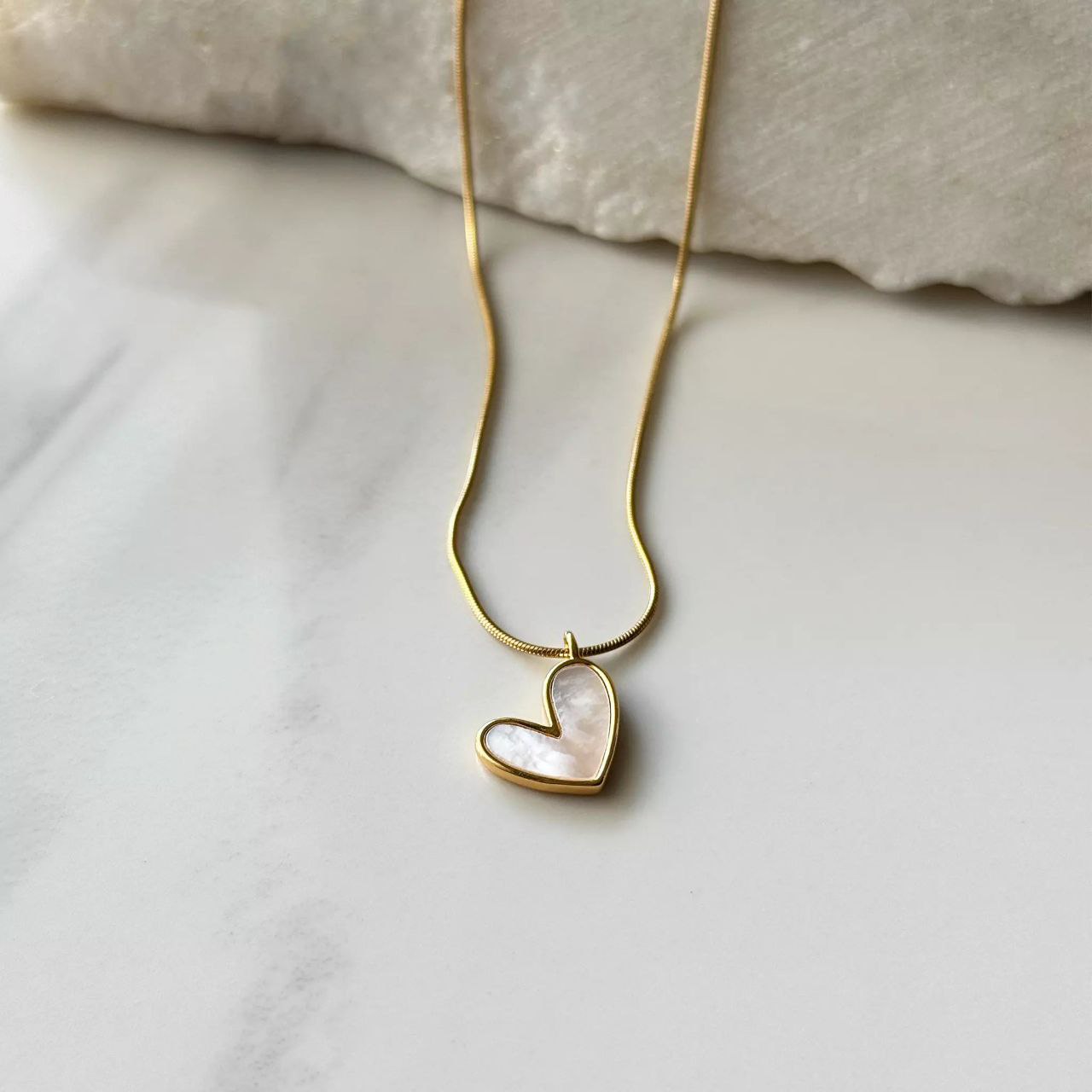 18K gold plated heart necklace with chain CHARMORA BY ROHI